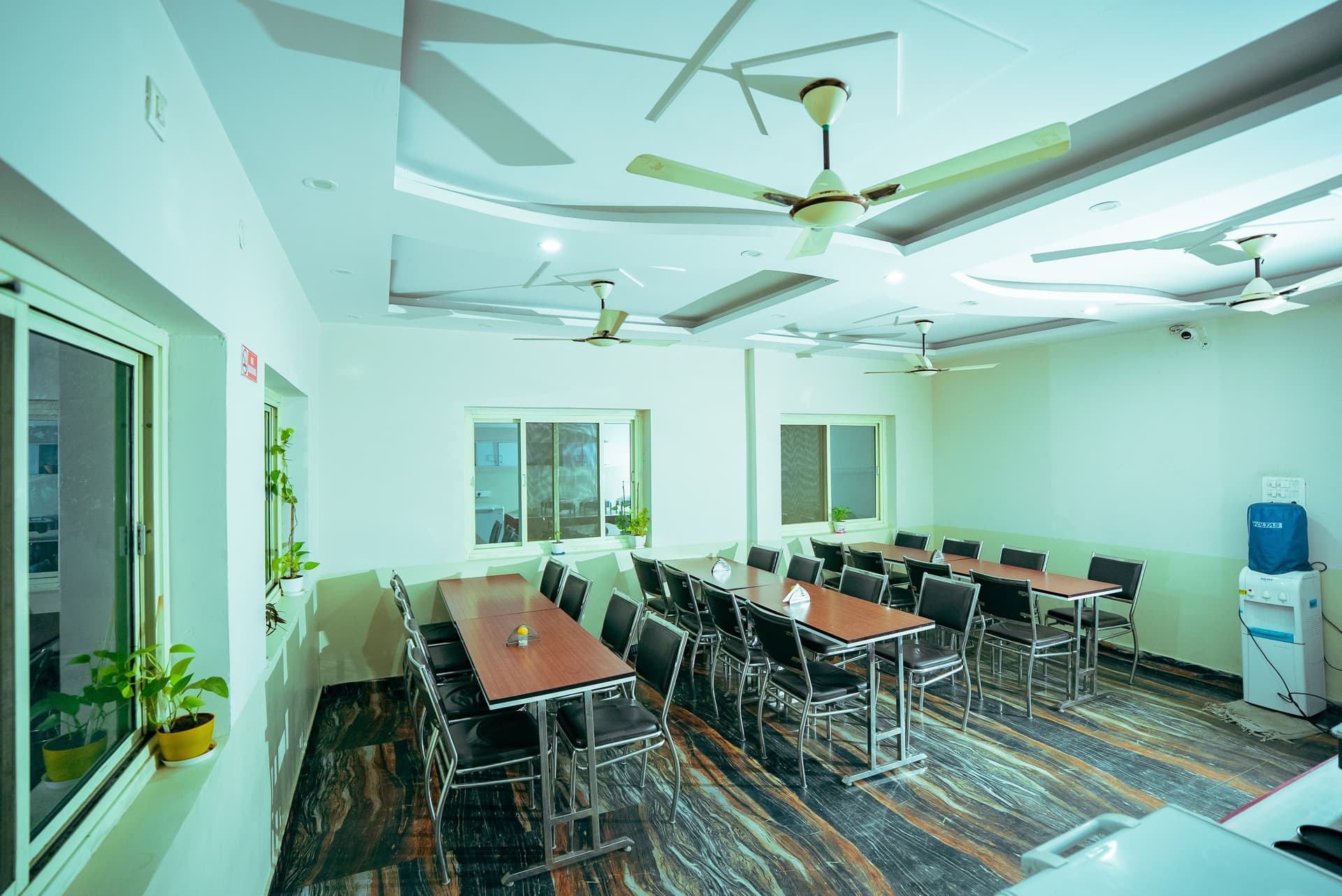 Dining hall serving Sattvic meals at Sriezaa Yogshala